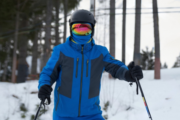 skiing